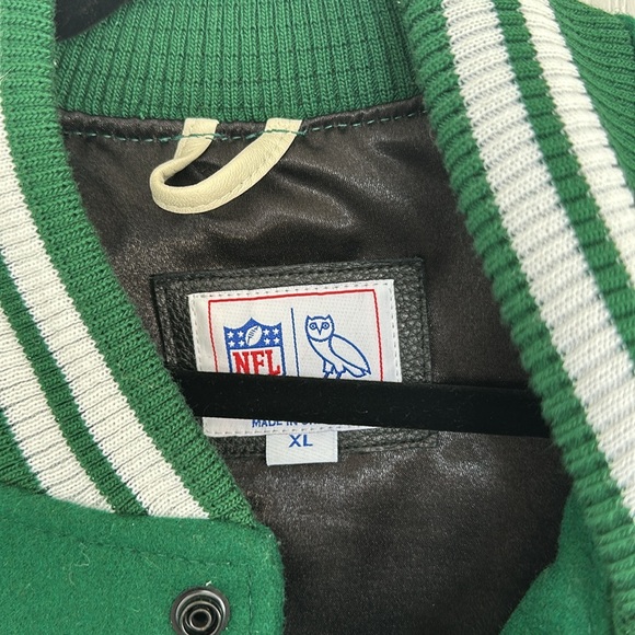 Drake OVO XL letterman’s NFL New York Jets Leather, Wool, and polyester Jacket - Picture 3 of 4